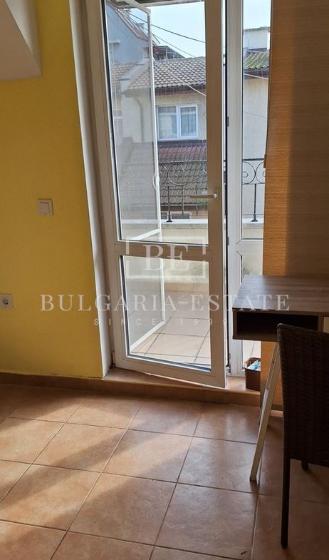 Exklusive Einzimmerwohnung zur Miete in der Nähe von Grand Mall und Winterkino Trakia - 0