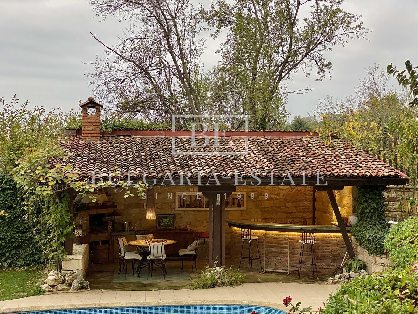 Роскошный дом с бассейном, сауной, рядом с пляжем Кабакум, город. 515 кв. м. 4 спальни Элитный дом с бассейном, сауной, рядом с пляжем Кабакум, город. 515 кв. м. Площадь этажа, 4 спальни - 0