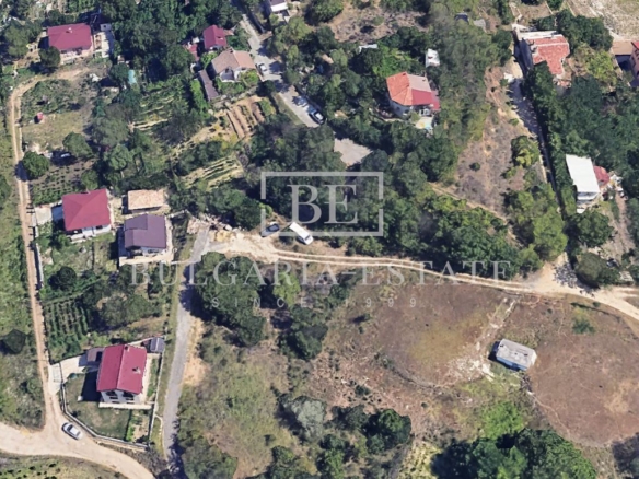 Недвижимость с отличным доступом и инфраструктурой в Ментешето - 0