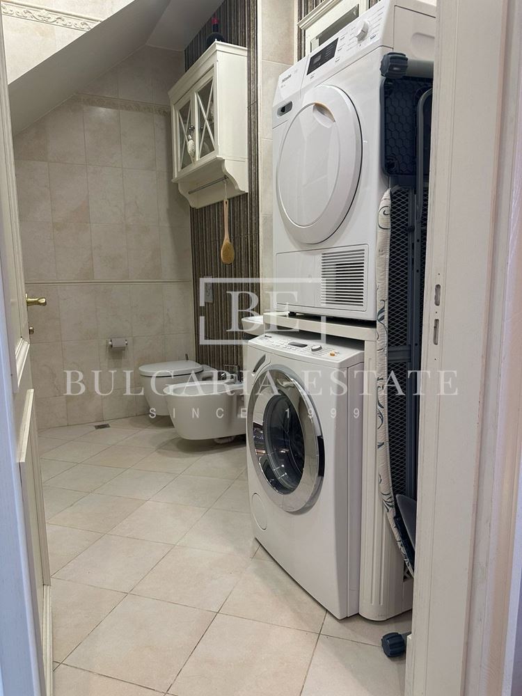 Мезонет с 4 спаплни, 5 минути пеша от Морската Градина, кв. Бриз, 225 кв.м. - 0