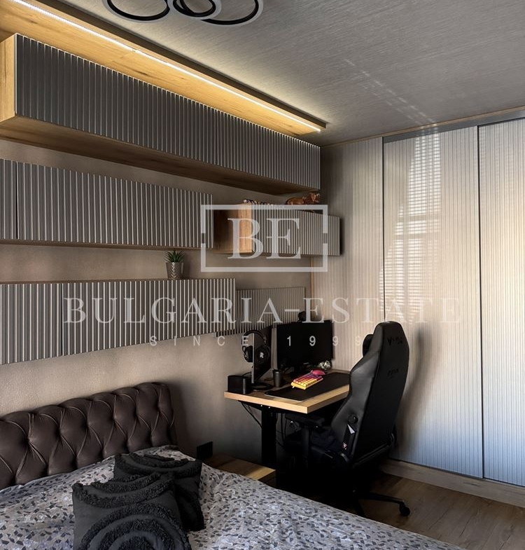 ЭКСКЛЮЗИВ! Роскошная двухкомнатная квартира, St. Св. Константина и Елены - 0