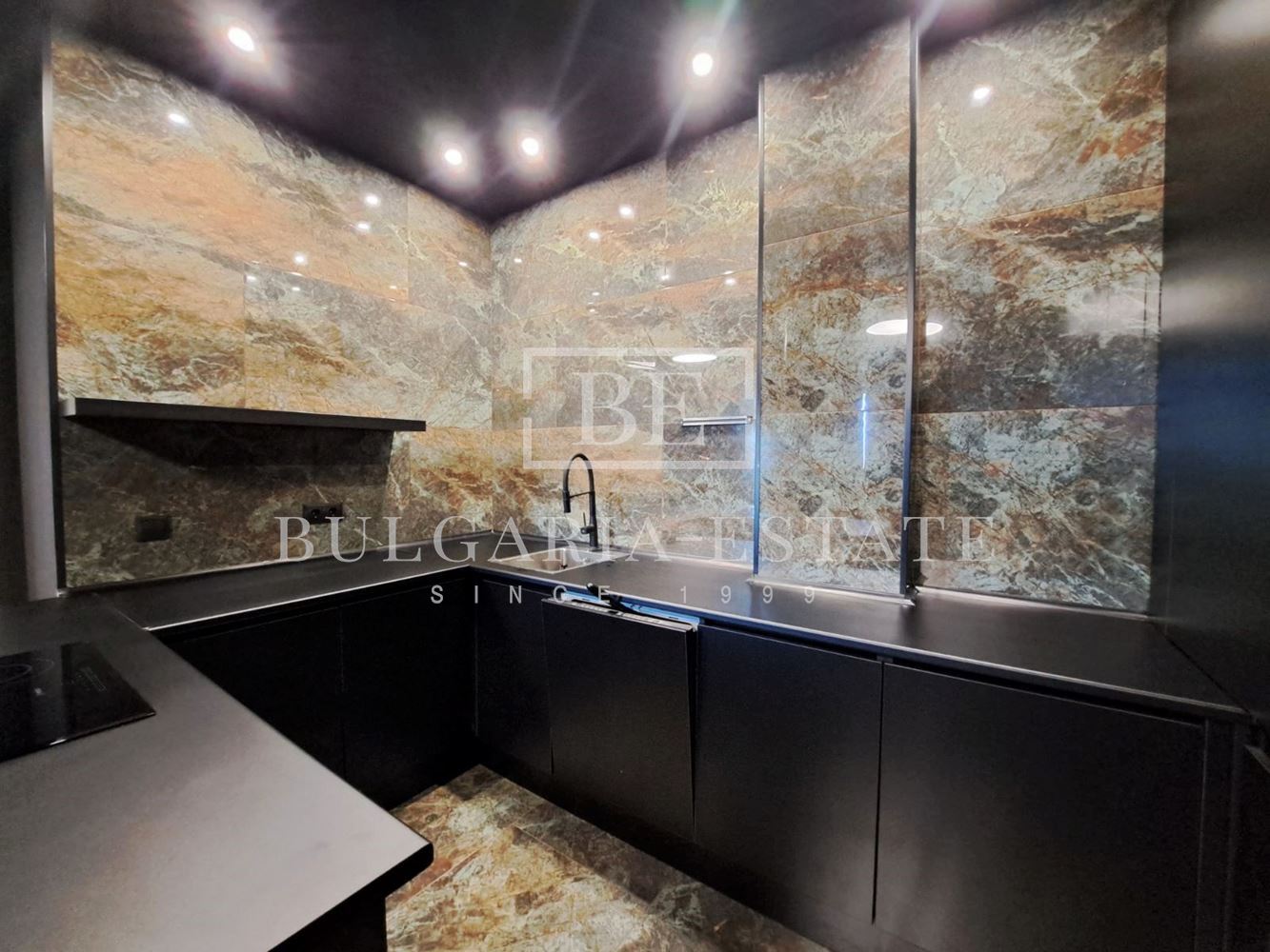 3-комнатная квартира - 122 кв.м, Галата - 0