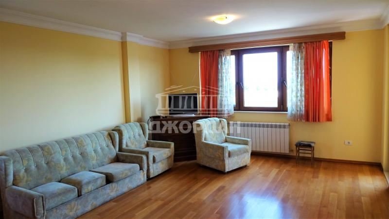 Haus auf 4 Etagen mit Panoramablick, 1250m2 m2, 600m2 Hof, Trakata - 0