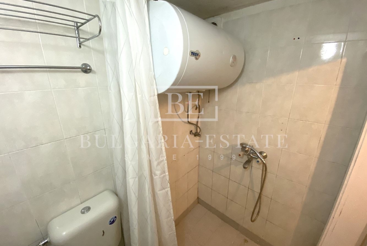 Дава под наем 1-стаен апартамент с топ локация до хотел Черно Море - 0