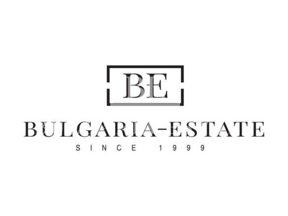 BULGARIA ESTATE предлагает на продажу трехкомнатную меблированную квартиру с парковочным местом - 0