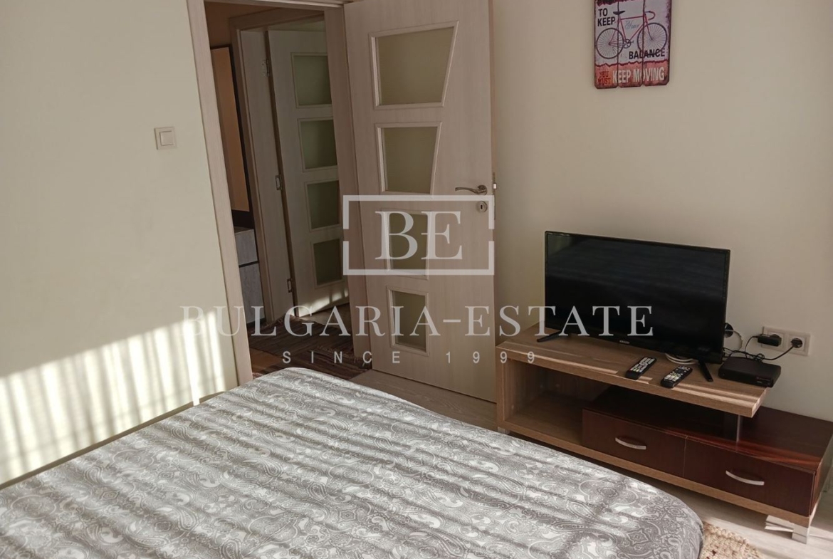 Прекрасная 2-комнатная квартира в аренду в центре Варны рядом с Кафедральным собором - 0