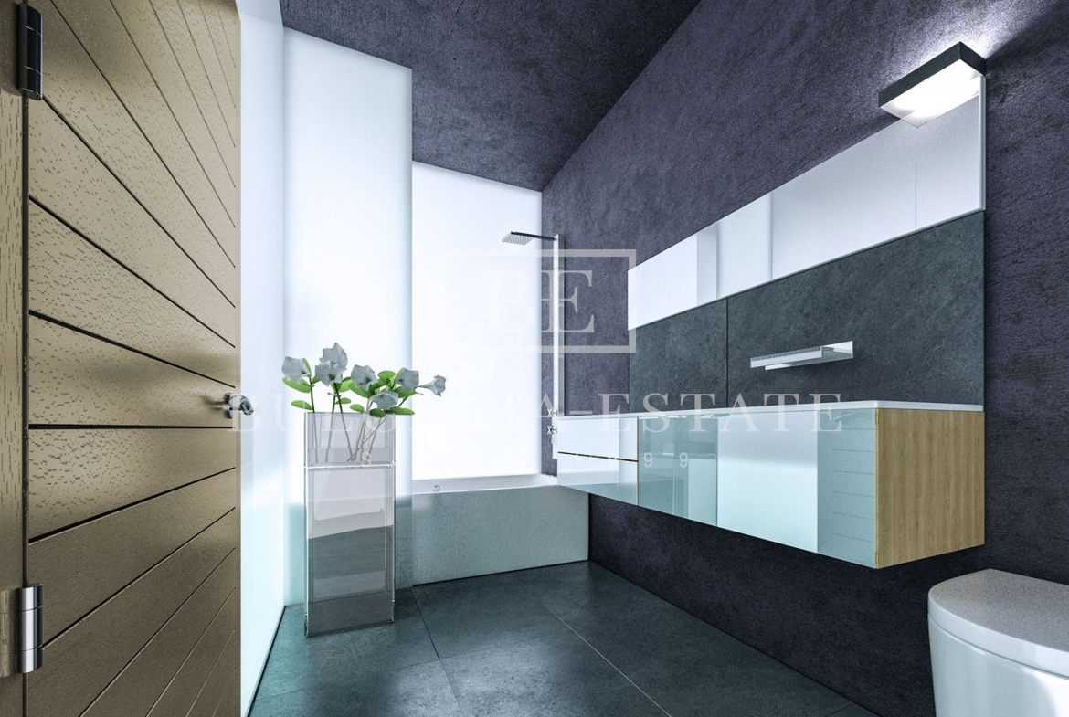 Просторный двухэтажный дом с двором в местности Прибой, Варна – комфорт, природа и отличное расположение - 0