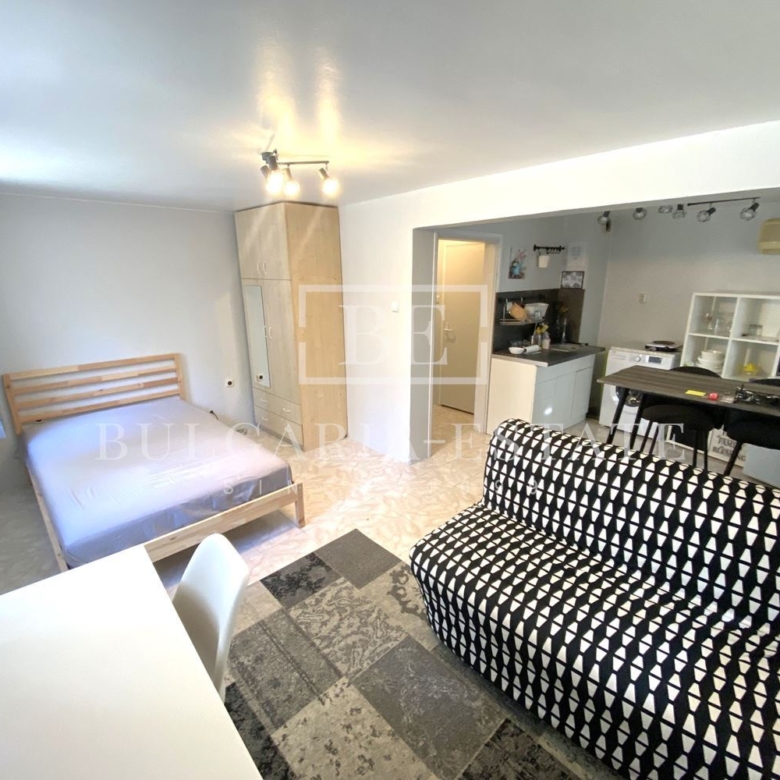 Сдается в аренду 1-комнатная квартира с отличным расположением рядом с гостиницей Черное море - 0