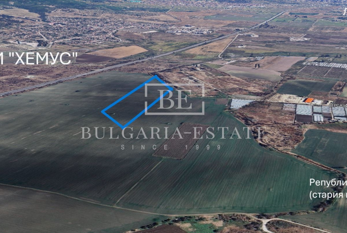 Эксклюзивное предложение от BULGARIA-ESTATE - Участок 18 акров на продажу рядом с аэропортом Варны - 0