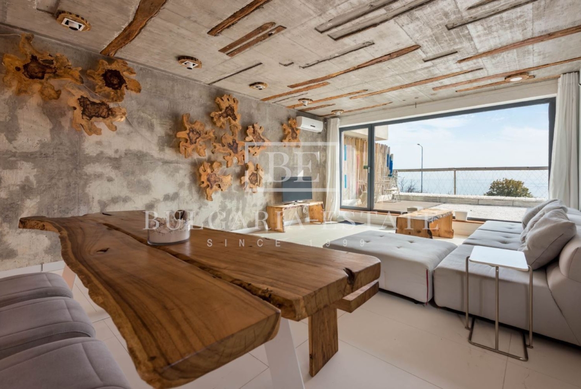 Квартира WISDOM - удивительный дизайн, 1 спальня, гр. Варна, ул. Никола - 0