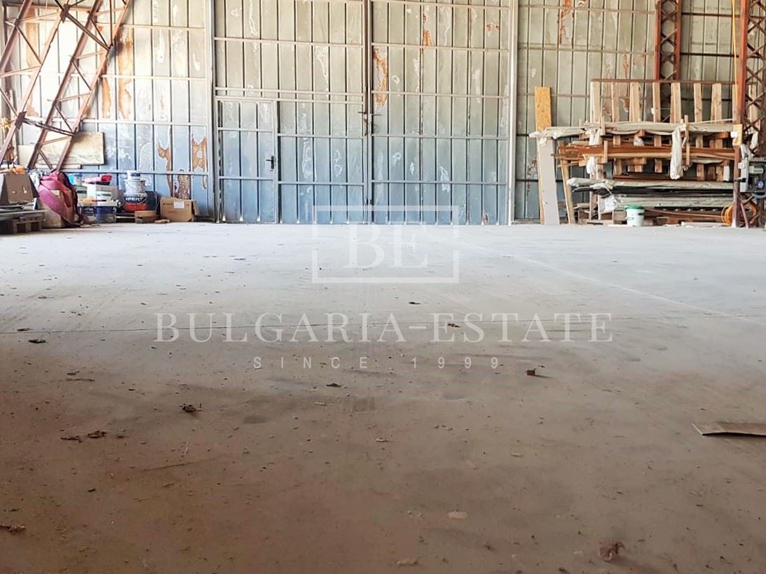 Склад в близост до главен път Балчик - Варна - 0