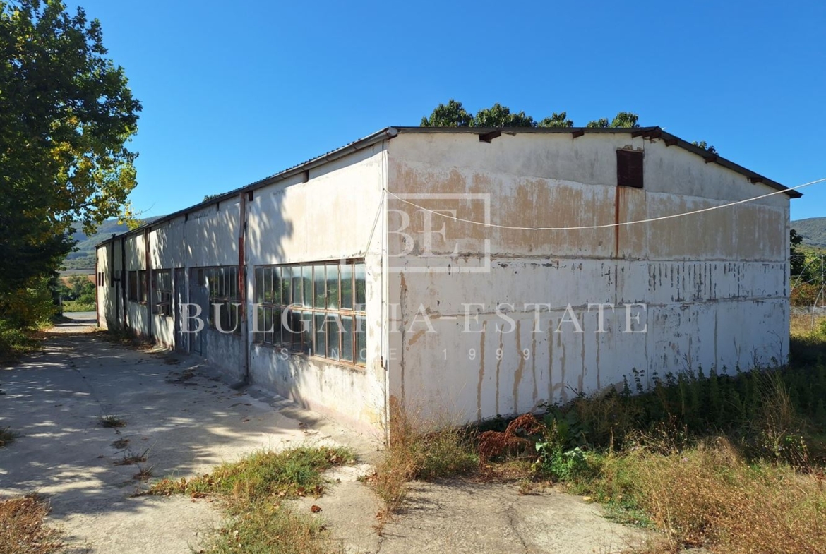 Exclusive offer of Bulgaria-Estate!!! Industrial building with 4 warehouses and plot 9 725 sq.m - 0