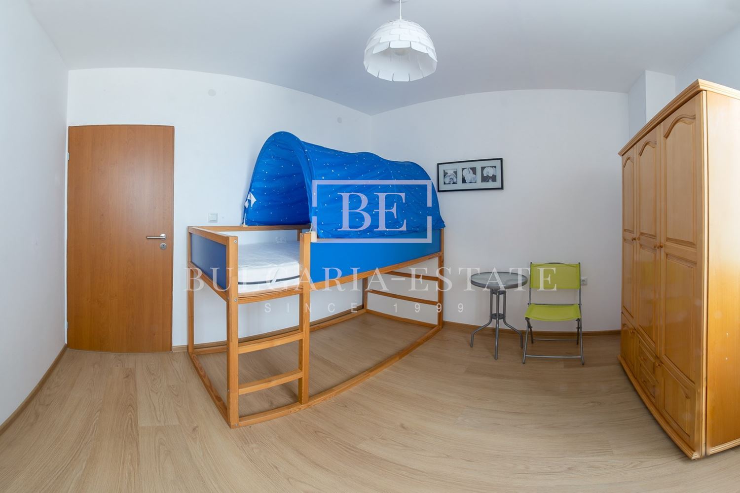 Big house near the sea - 0