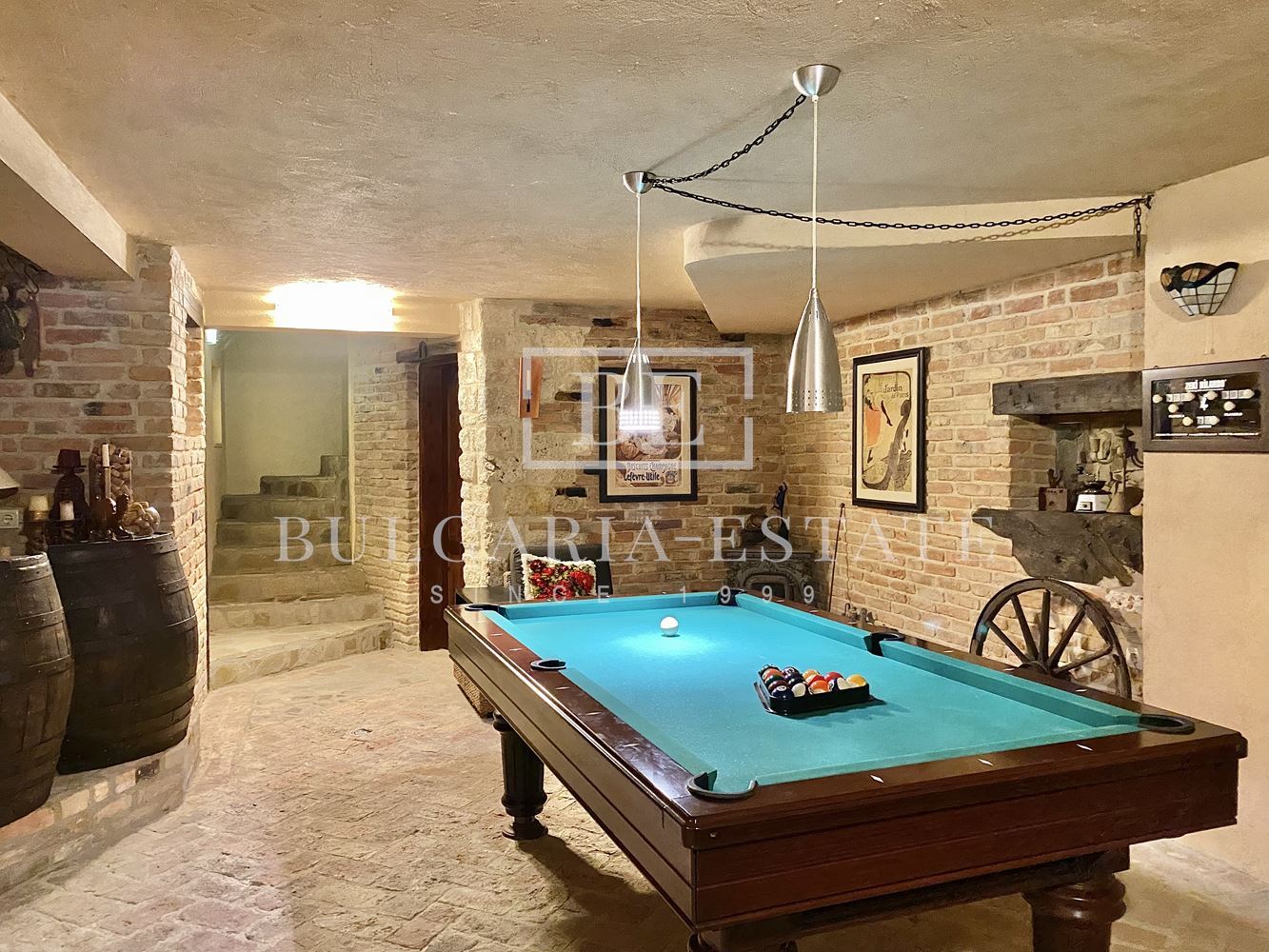 Роскошный дом с бассейном, сауной, рядом с пляжем Кабакум, город. 515 кв. м. 4 спальни Элитный дом с бассейном, сауной, рядом с пляжем Кабакум, город. 515 кв. м. Площадь этажа, 4 спальни - 0