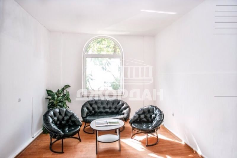 Продажба Къща гр. Варна - Идеален Център 600m² - 0