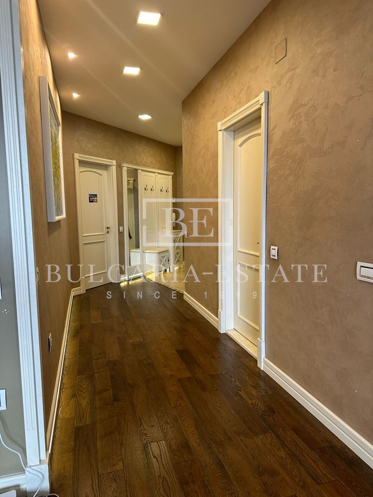 Мезонет с 4 спаплни, 5 минути пеша от Морската Градина, кв. Бриз, 225 кв.м. - 0