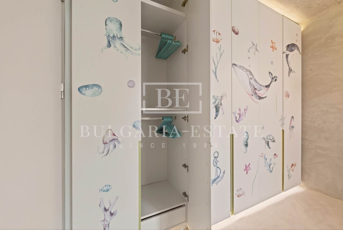 СУПЕР РОСКОШНАЯ КВАРТИРА В АРЕНДУ С 3 СПАЛЬНЯМИ, 2 ВАННЫМИ КОМНАТАМИ, ТЕРРАСОЙ И УНИКАЛЬНЫМ ВИДОМ НА МОРЕ - 0