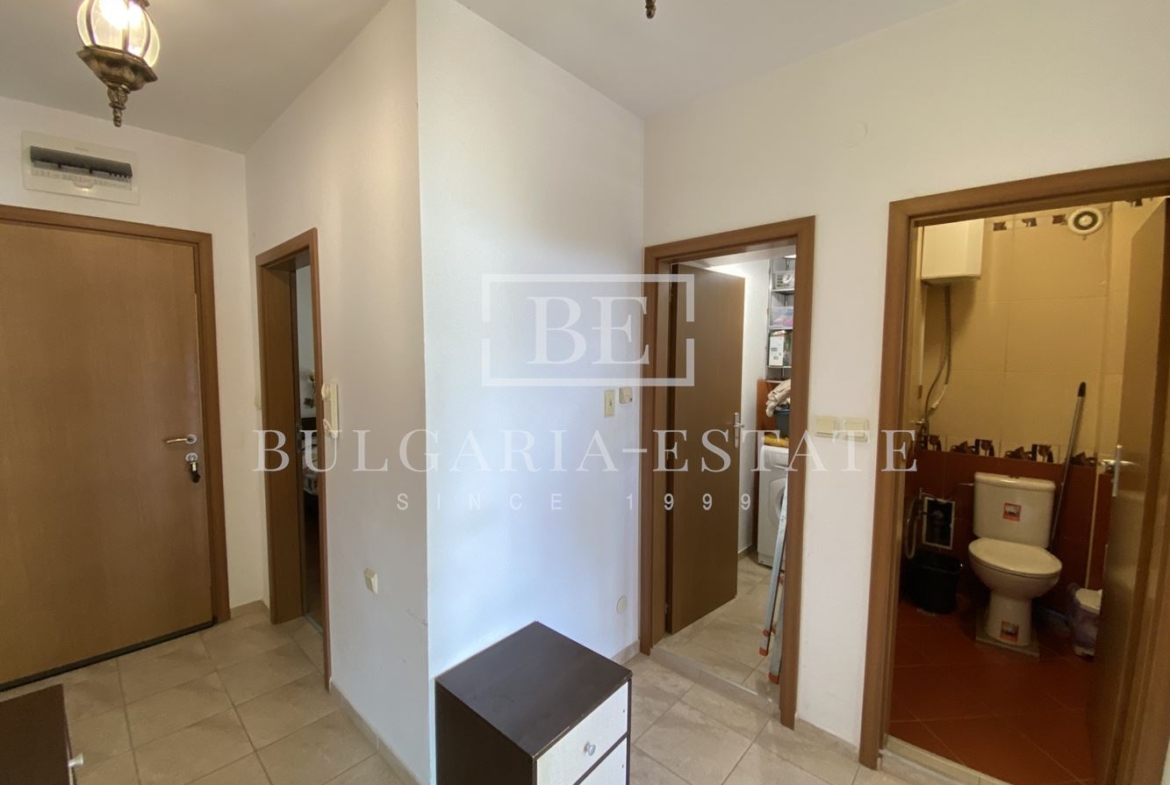 Меблированная 3-комнатная квартира с парковочным местом в Траката, гр. Варна - 0