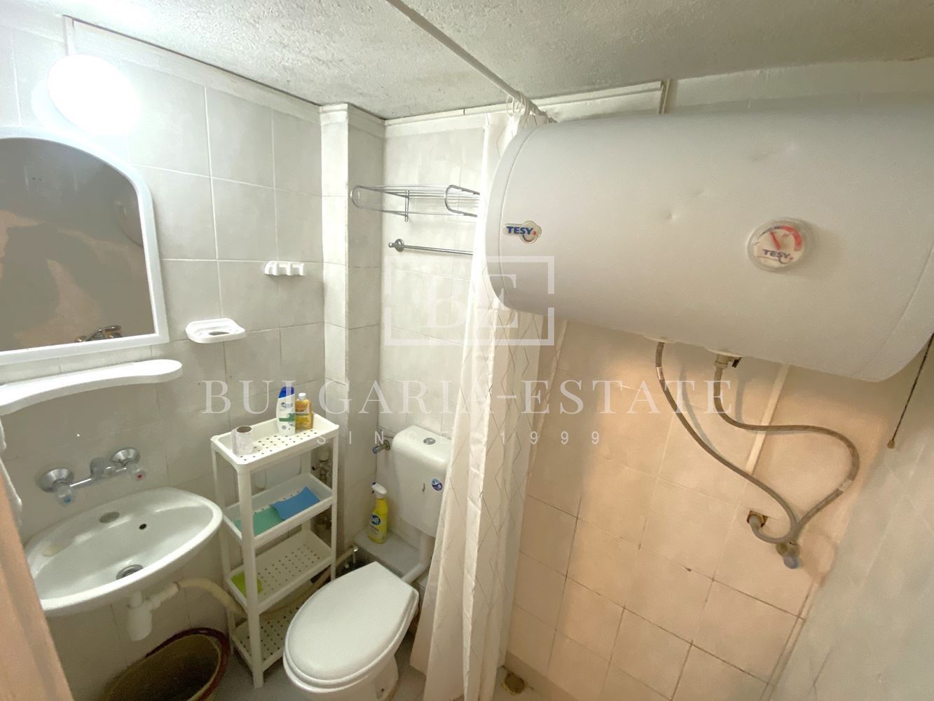 Дава под наем 1-стаен апартамент с топ локация до хотел Черно Море - 0