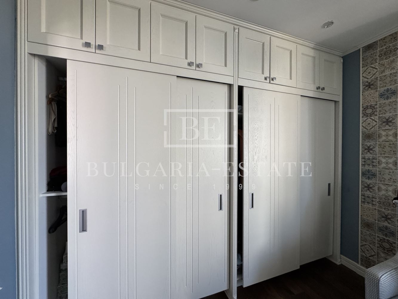 Мезонет с 4 спаплни, 5 минути пеша от Морската Градина, кв. Бриз, 225 кв.м. - 0