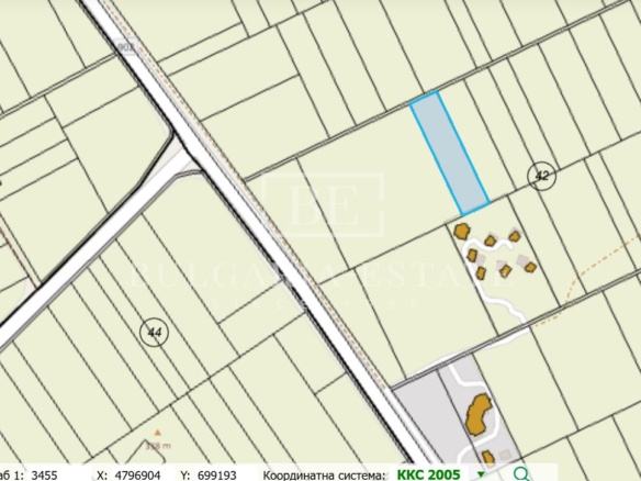 Парцел за жилищно строителство - 0