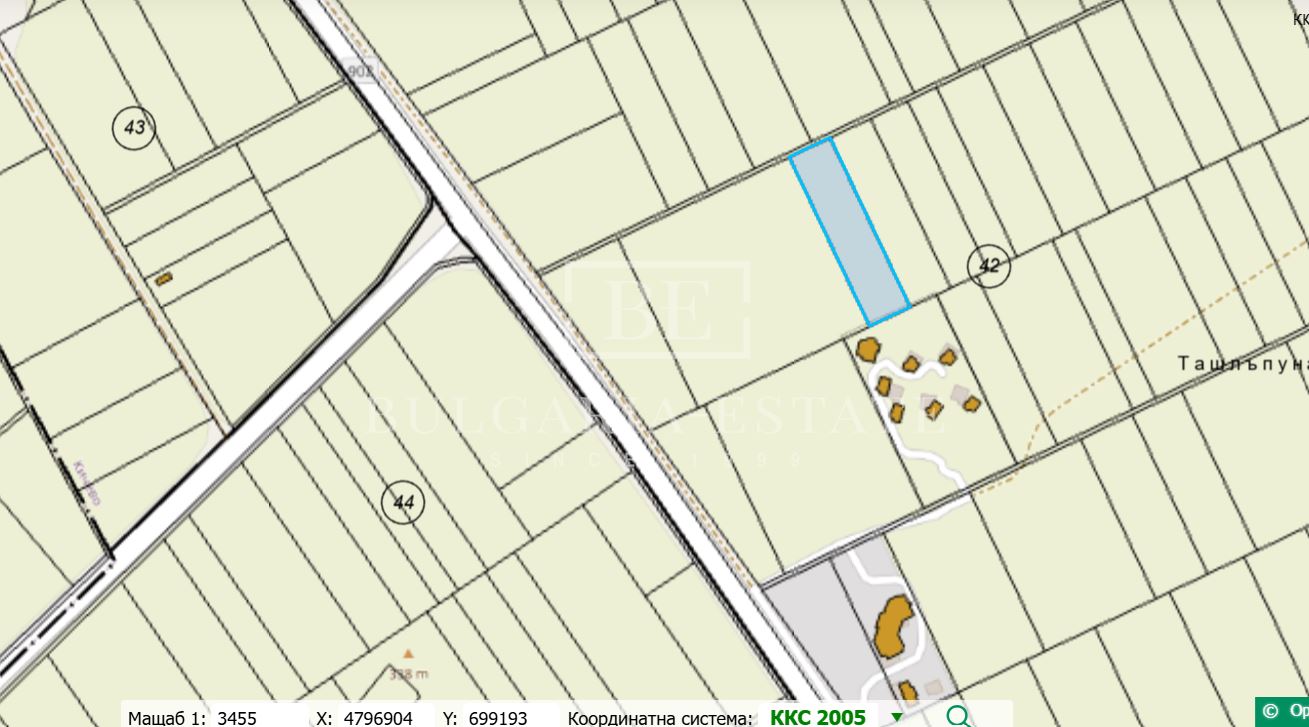 Парцел за жилищно строителство - 0