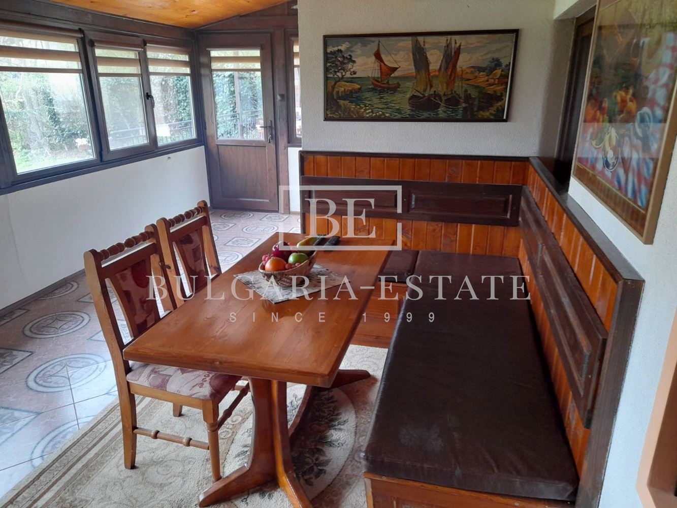 Къща с двор 600 кв.м и две жилищни нива на 300 м от главен път в м-т Траката-0 Haus mit einem Hof von 600 qm und zwei Wohnebenen 300 m von der Hauptstraße in Trakata - 0