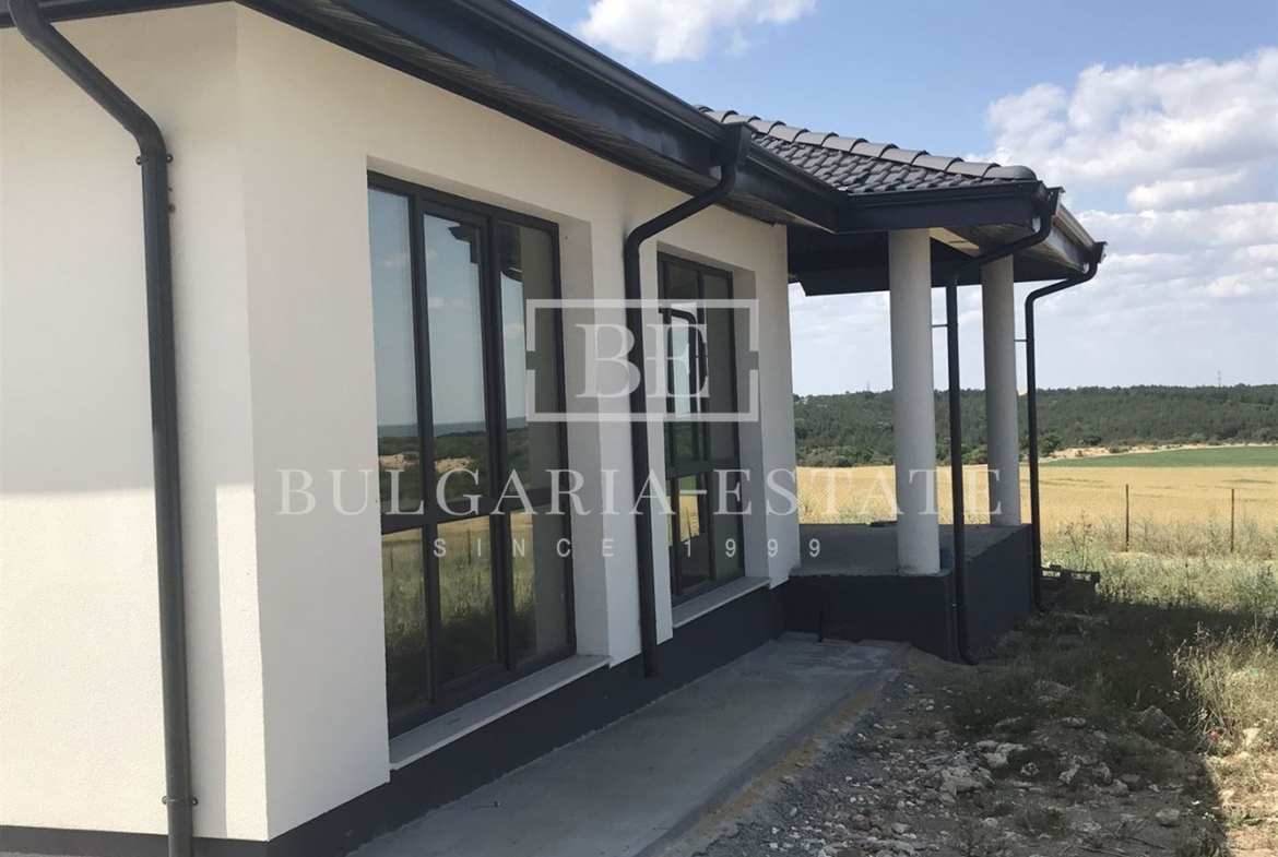 Luxury newly built house - 0