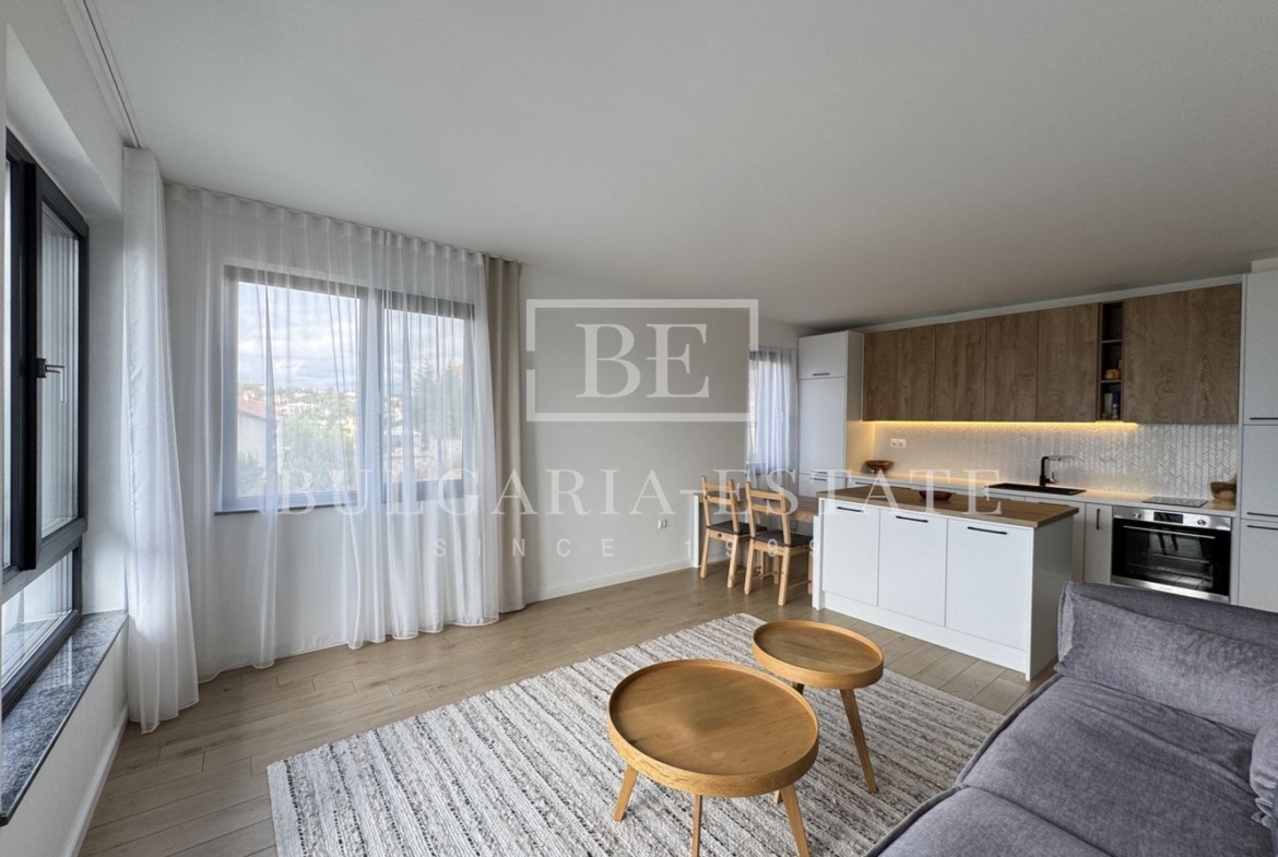 Обзаведен тристаен (98 кв.м.) в бутикова сграда с АКТ 16, м-т Св. Никола, готов за нанасяне - 0