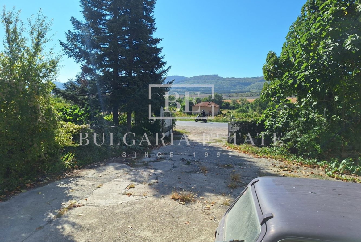 Exclusive offer of Bulgaria-Estate!!! Industrial building with 4 warehouses and plot 9 725 sq.m - 0