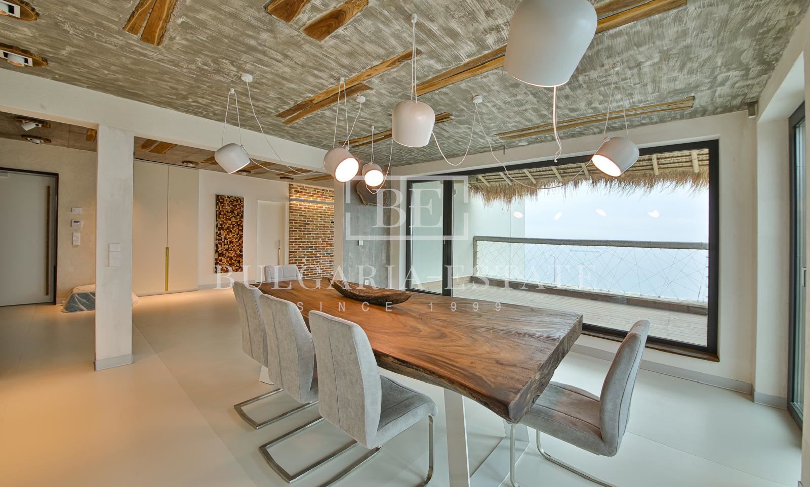 СУПЕР РОСКОШНАЯ КВАРТИРА В АРЕНДУ С 3 СПАЛЬНЯМИ, 2 ВАННЫМИ КОМНАТАМИ, ТЕРРАСОЙ И УНИКАЛЬНЫМ ВИДОМ НА МОРЕ - 0