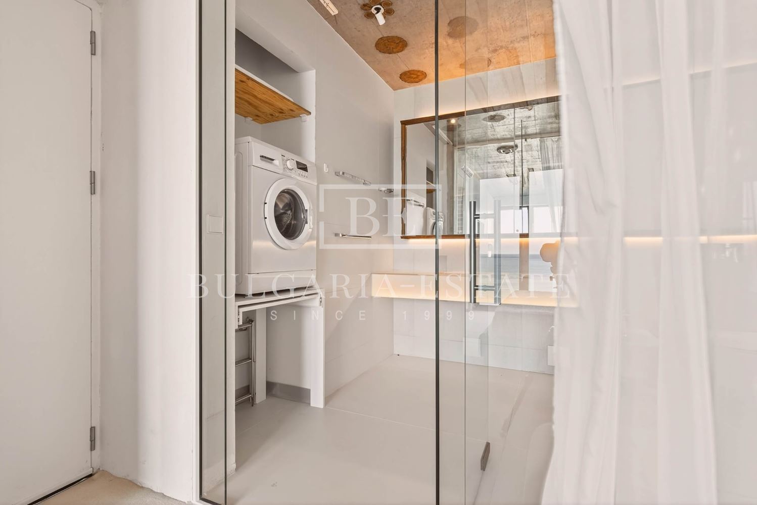 СУПЕР РОСКОШНАЯ КВАРТИРА В АРЕНДУ С 3 СПАЛЬНЯМИ, 2 ВАННЫМИ КОМНАТАМИ, ТЕРРАСОЙ И УНИКАЛЬНЫМ ВИДОМ НА МОРЕ - 0