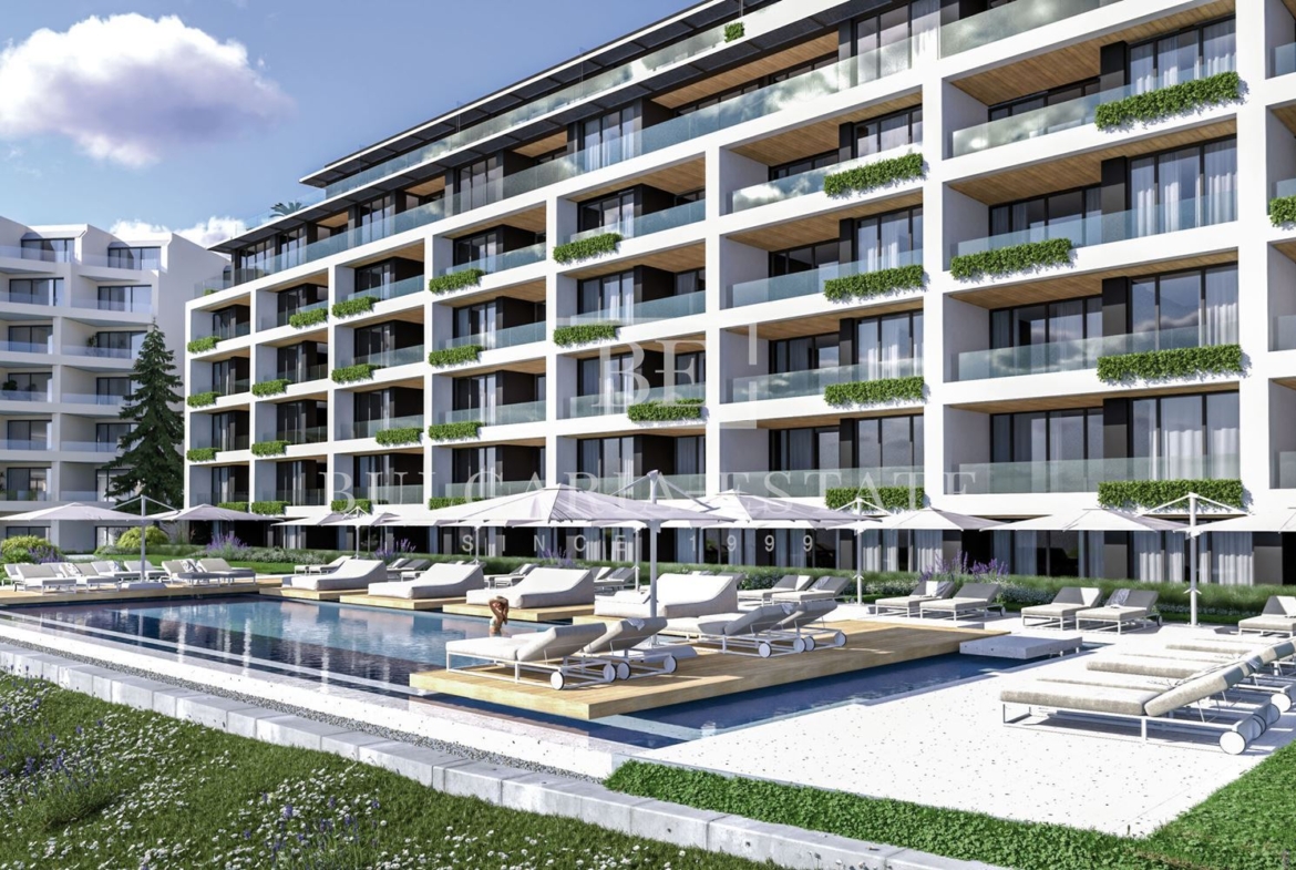 Двустаен апартамент - м-т Ален мак - 0