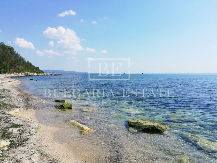 Директно от Строител - 2-стаен апартамент, Южен, 73 кв. м. кв. - перфектен за живеене и инвестиция - 0