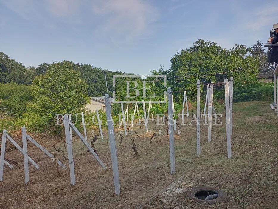 Дом в районе Крушки - ухоженная недвижимость с потенциалом - 0