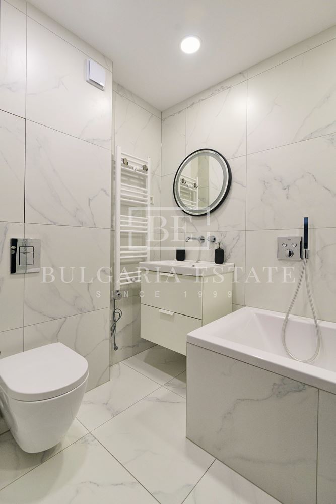 3-КОМНАТНАЯ - ЦЕНТР-0 3-КОМНАТНАЯ - ЦЕНТР - 0