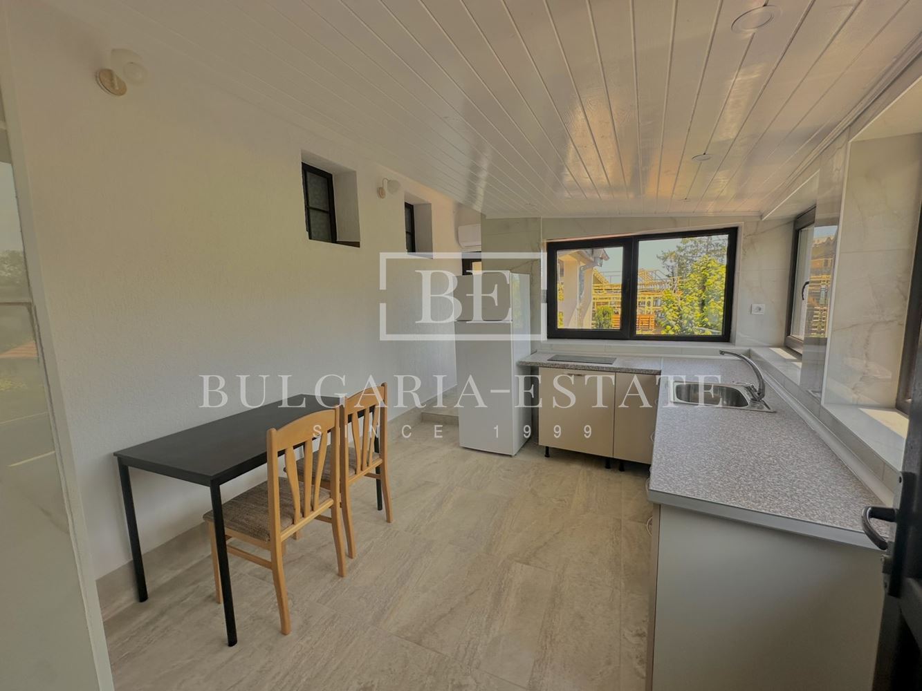 🌊 Апартамент със страхотна гледка в м-т Манастирски рид, Варна! 🌅 - 0