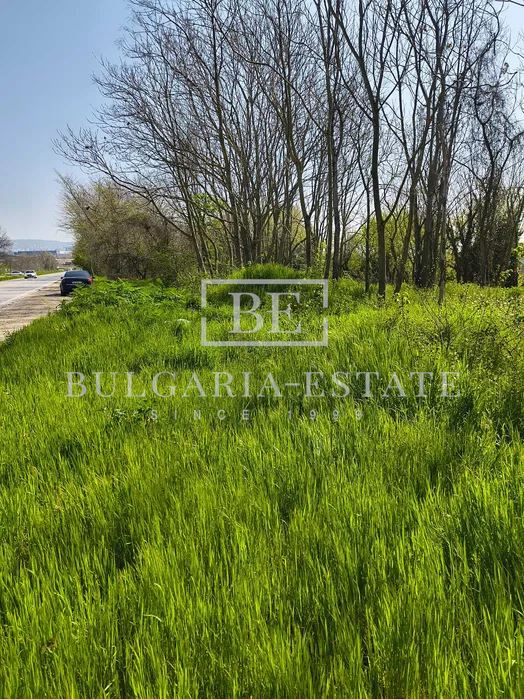 🏡 Plot of 3 acres on ul. "Devnya" / Craiozeren road - with 100 m face on the main street - 0