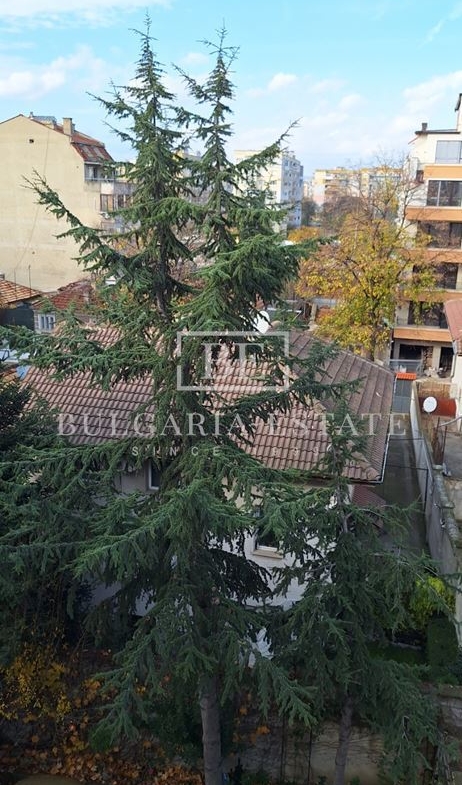 Exklusive Einzimmerwohnung zur Miete in der Nähe von Grand Mall und Winterkino Trakia - 0