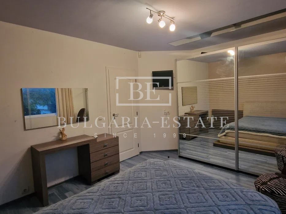 Двухкомнатная квартира с парковочным местом в Евксинограде - 70 кв.м - 0