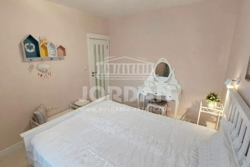 3-комнатная квартира в городе. Варна - Зимний кинотеатр Тракия 102м² - 0