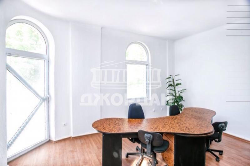 Продажба Къща гр. Варна - Идеален Център 600m² - 0