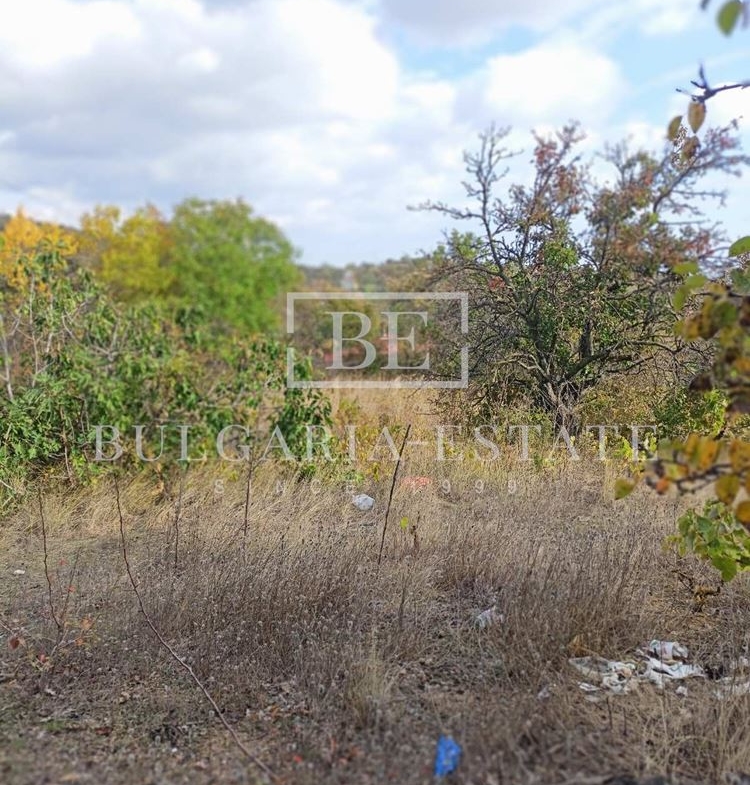 🌿 Plot 629 sq.m. in m. Balam ravine - panorama of the town and the lake! - 0