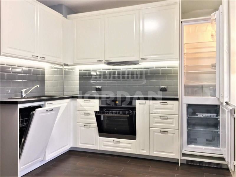 Двустаен апартамент - м-т Траката - 0