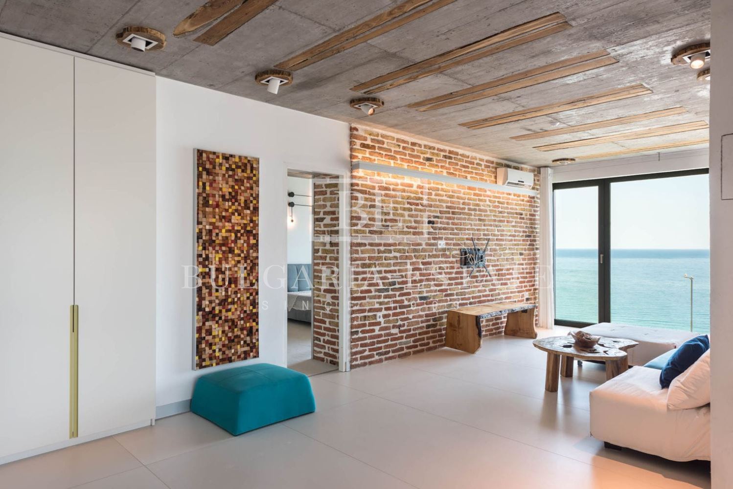 СУПЕР РОСКОШНАЯ КВАРТИРА В АРЕНДУ С 3 СПАЛЬНЯМИ, 2 ВАННЫМИ КОМНАТАМИ, ТЕРРАСОЙ И УНИКАЛЬНЫМ ВИДОМ НА МОРЕ - 0