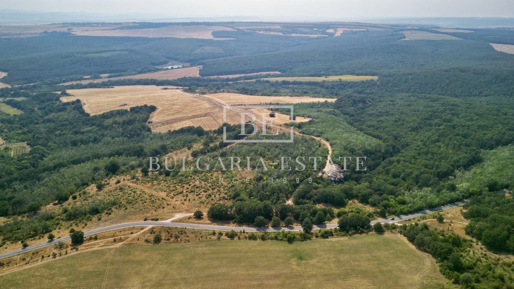 Парцел – УПИ – регулация с ПУП – село Здравец, общ. Аврен до Еко комплекса-0 Парцел - УПИ - регулация с ПУП - село Здравец, общ. Аврен до Еко комплекса - 0