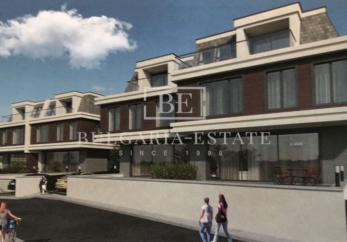 Нова триетажна къща с двор в Манастирски рид - 0