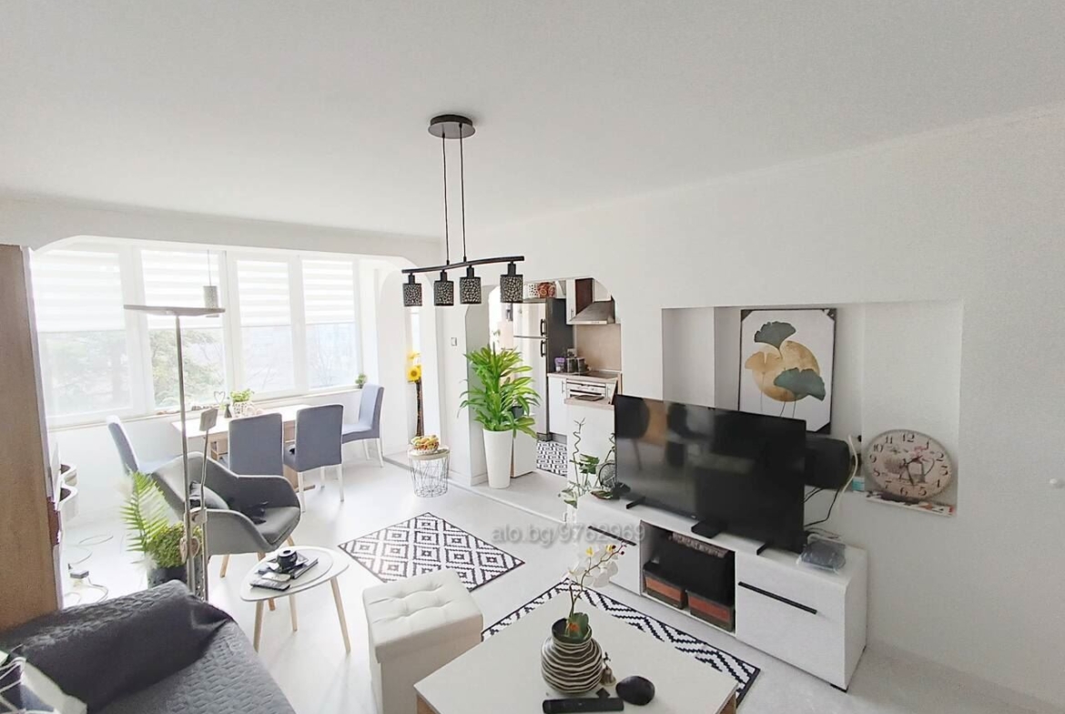 TOP luxury two bedroom apartment - 0