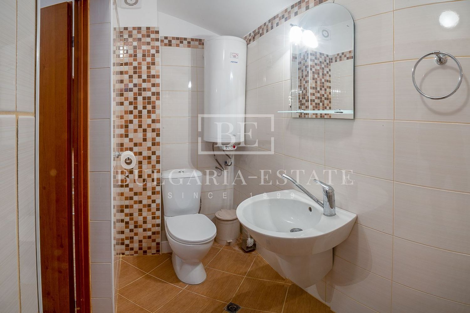 Big house near the sea - 0