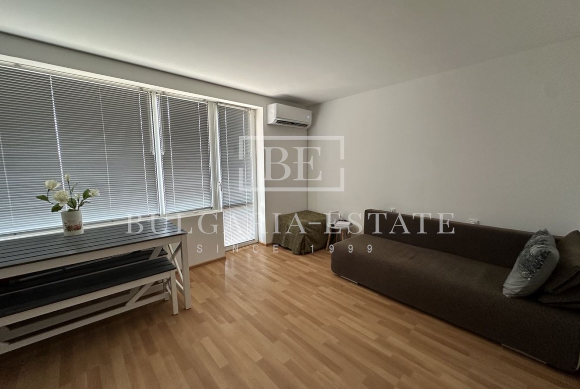 Two-storey house in St. St. Constantine and Helena - 0